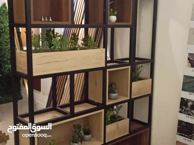 تصنيع جميع انواع الاثاث المعدني والديكور