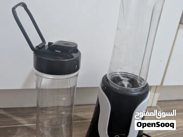 خلاط للجيم مع قنينة