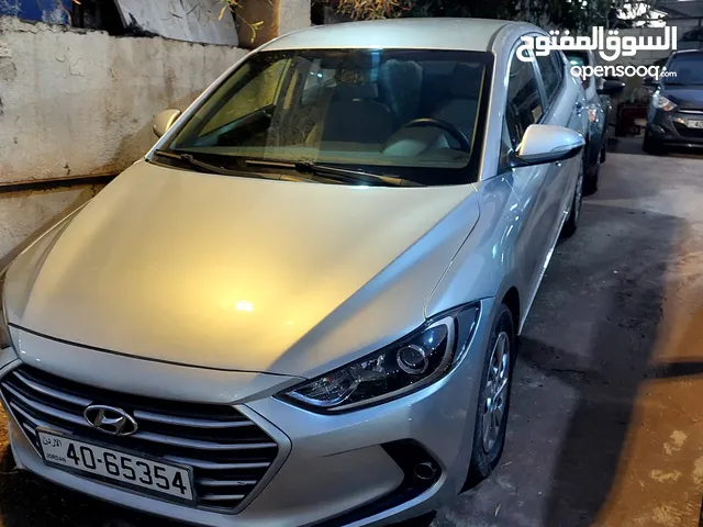 Hyundai Elantra 2017 in Amman