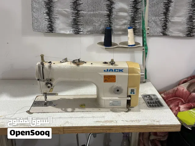 jack sewing and  overlock machines