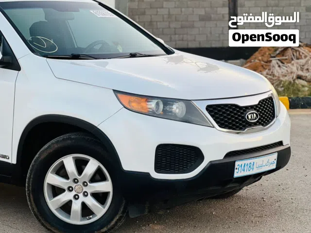 Used Kia Sorento in Tripoli