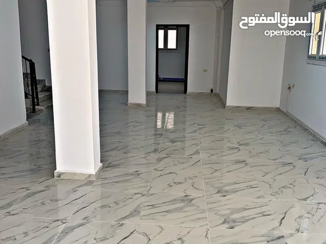 630 m2 More than 6 bedrooms Townhouse for Rent in Tripoli Al-Seyaheyya