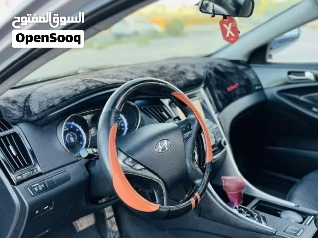 2012 هيونداي سوناتا GL Plus
