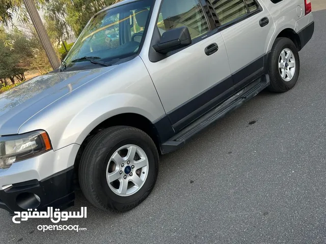 Ford Expedition Standard in Al Jahra