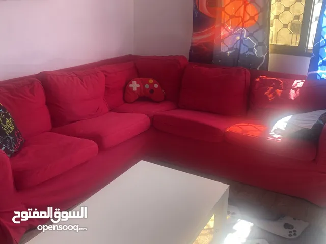 كورنر ايكيا بحاله جيده