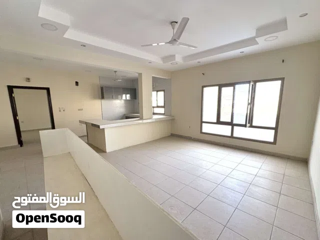 شقة عائلية كبيرة للبيع Large Family Apartment For Rent