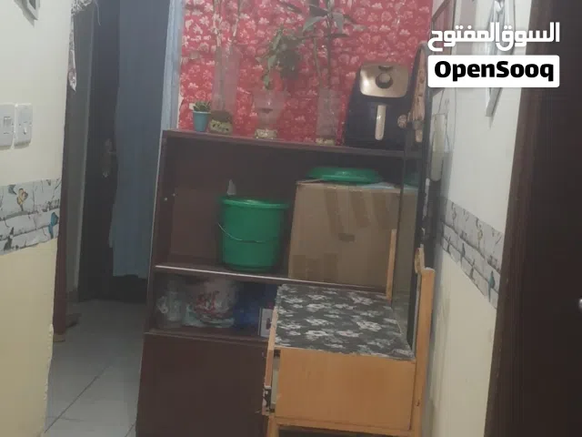 غرفه كبيره مع بلكونه كبيره للايجار داخل شقه مفروشه