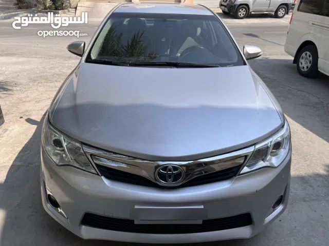 تويوتا كامري 2015 للبيع