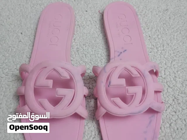 CUCCI صناعة إيطاليا