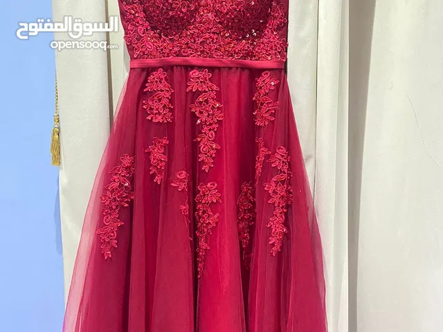 Evening Dresses in Al Dhahirah