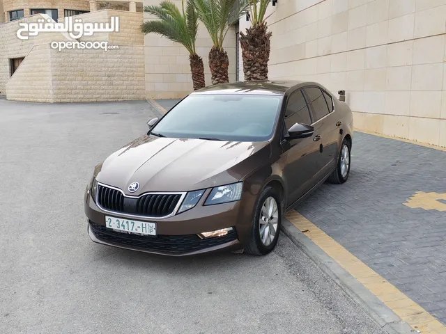 سكودا اوكتافيا