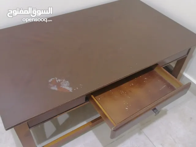 منضدة / طرابيزة / طاولة خشبية لغرفة الجلوس