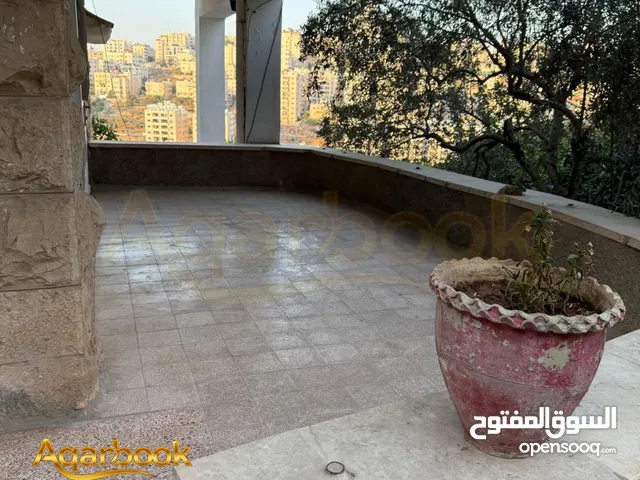 150 m2 3 Bedrooms Apartments for Rent in Ramallah and Al-Bireh Ein Musbah