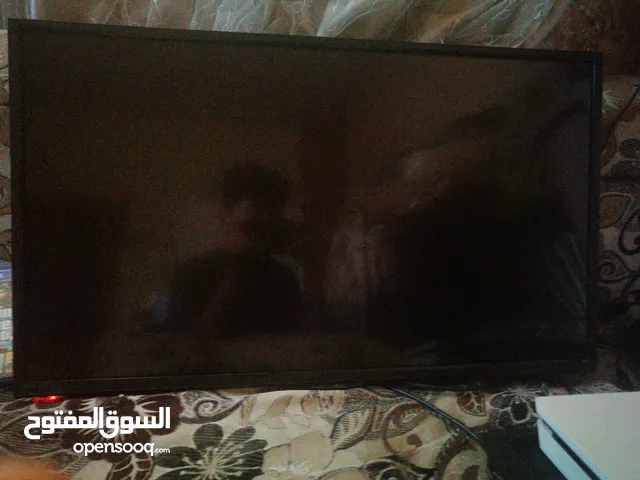 شاشه مستخدم فيه بعظ الضربات