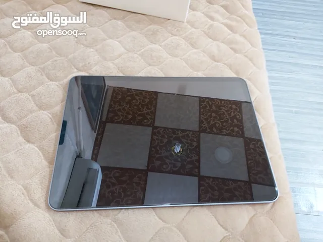 ايباد 11 PRO ذاكره 128 M2 للبيع شوف الوصف مهم