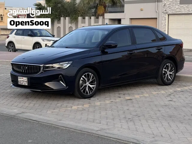 يديد ورخيص وقوي للبيع جيلي اميجراند 2025