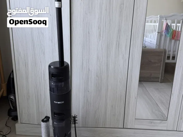 Cordless Hardwood Floors Cleaner, Lightweight Wet Dry Vacuum Cleaners for Multi-Surface Cleaning