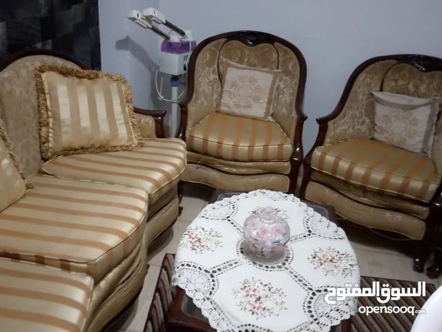 غرفة جلوس للبيع