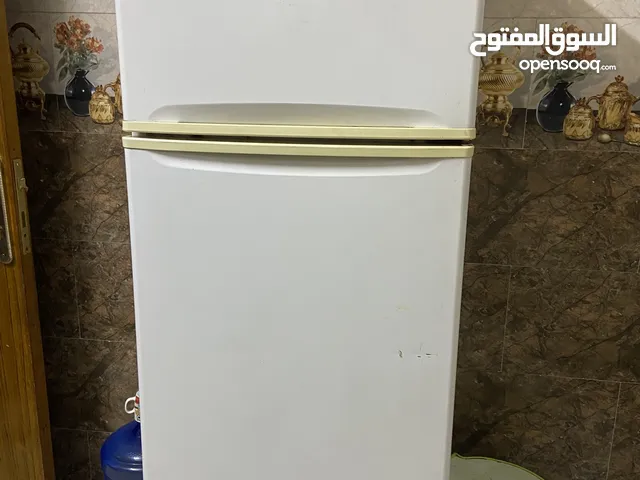 ثلاجة ماركة arcelik