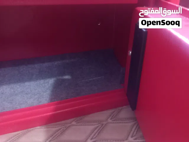 قاصه اصليه ضد كسر وضد الحرق وضد الماء