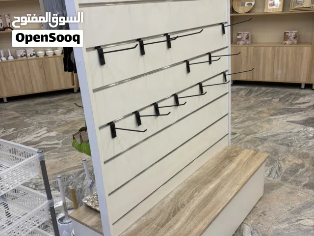 ستاند عرض مواد منزلية وسطي