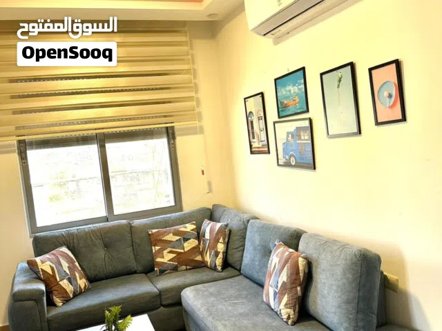 استيديوهات مفروشة الجبيهة شارع البلدية قرب الجامعة الأردنية فرش كامل ديلوكس