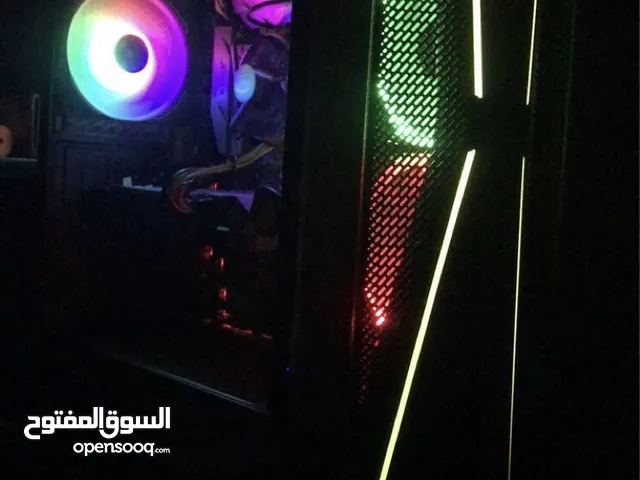 عندي pc للبيع استعمال خفيف،الpc بحاله الوكاله معو شاشه للبيع، الرجاء التواصل على مسجات السوق المفتوح