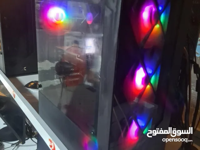 شروة محل اجهزة PC GAMING كامل او بالجهاز