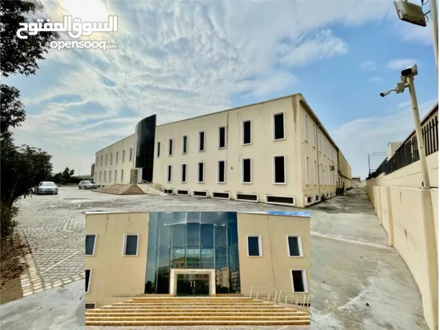 Huge Warehouse for Sale in Jebel Ali Industrial Area ( Dubai) / ROI 10%
