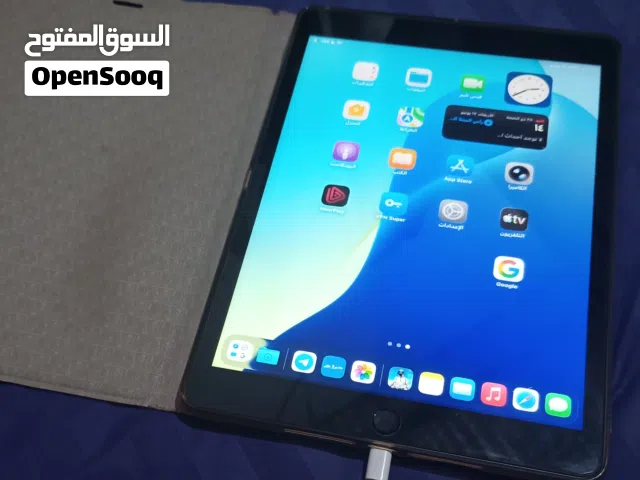 Apple iPad 9 256 GB in Jeddah