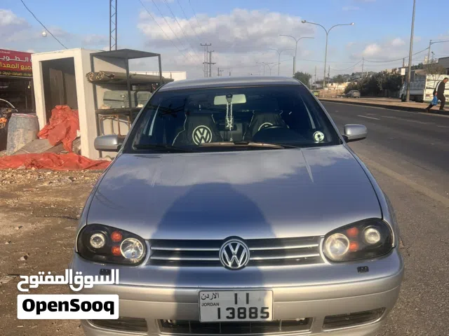 2001, فولكسفاغن, جولف, Standard