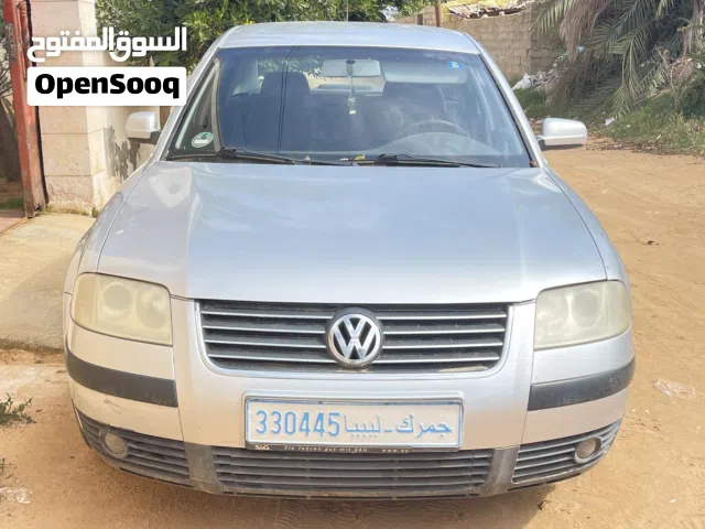 فولكس فاجن باسات