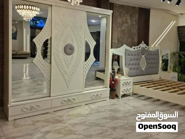 طقم غرفة نوم كاملة خشب لاتيه ولامينيت 18 بحالة ممتازة السعر قابل للتفاوض