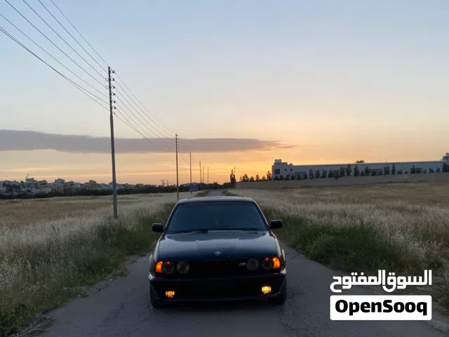 1994 بي ام دبليو الفئة 5 520