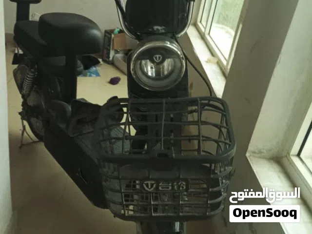 موتور كهربائي سكوتر للبيع اسعر 180,000الف  عرطه