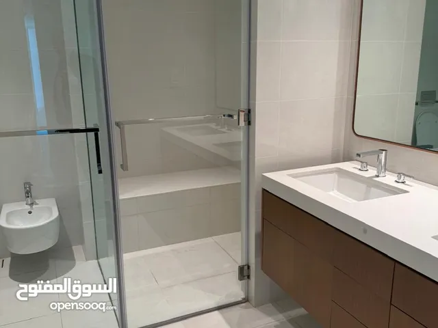 شقه غرفتين وصاله السعديات الممشي فيو بحر كامل Apartment two rooms and Saadiyat hall The walkway has