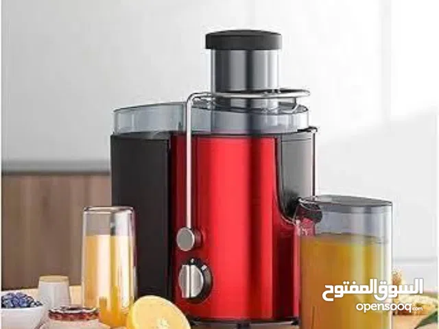 عصّارة كهربائية من Saif Line مصممة لاستخراج العصير بسرعة وكفاءة مع الحفاظ على نكهة الفواكه الطبيعية