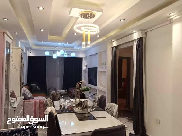 90 m2 3 Bedrooms Apartments for Sale in Cairo Gesr Al Suez