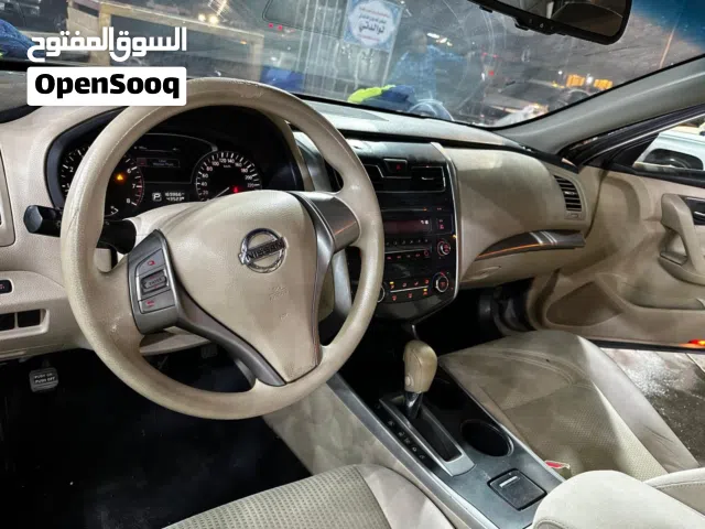 2015 نيسان التيما S