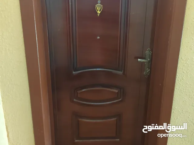 186 m2 More than 6 bedrooms Apartments for Sale in Salt Al Balqa'