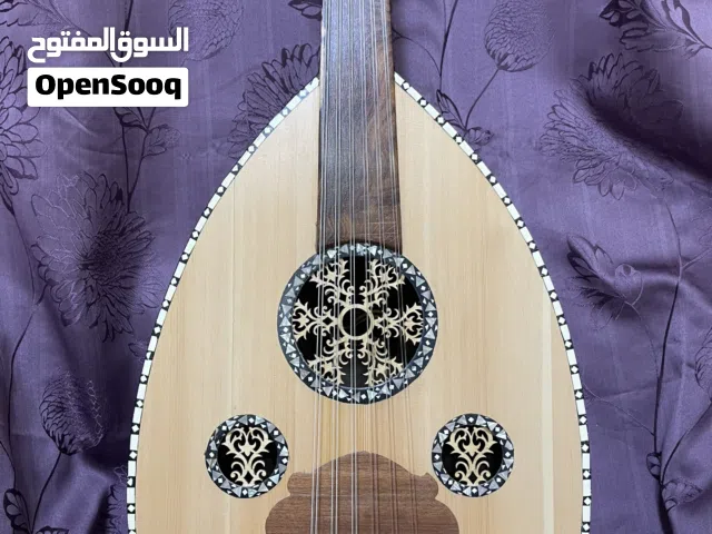 عود طربي ممتاز جديد يوجد توصيل