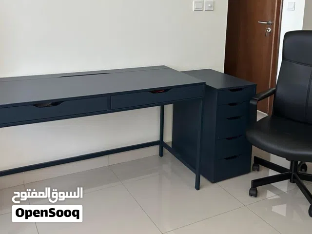 مكتب اكيا مع كرسي مكتب لون ازرق