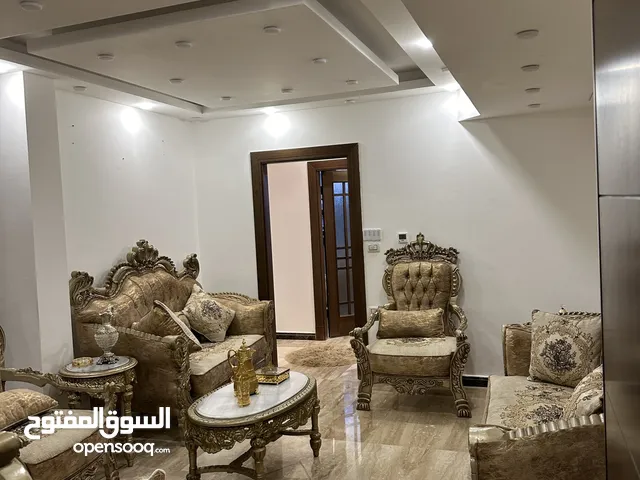 205 m2 3 Bedrooms Apartments for Sale in Amman Tla' Ali