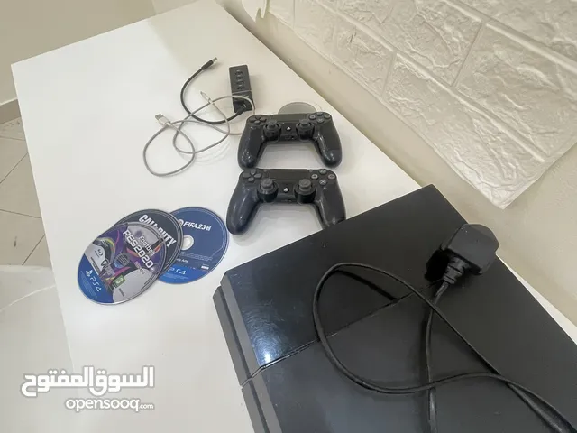 سوني 4 نظيف استعمال 7 شهور توصيل داخل ابوظبي فقط