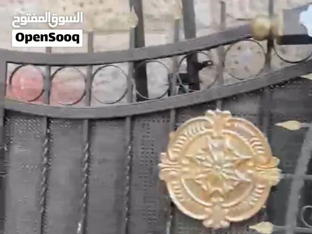 باب كراج مع حمايات للبيع