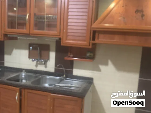 للبيع مطبخ أمريكي خشبي فخم وكبير جداً - حالة ممتازة وسعر حرق!