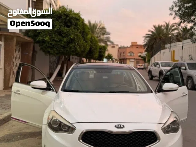 Used Kia Cadenza in Tripoli