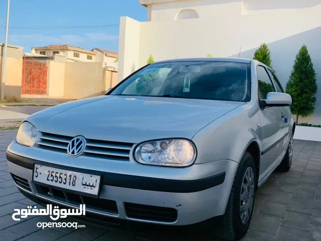 Volkswagen ID 4 2000 in Tripoli