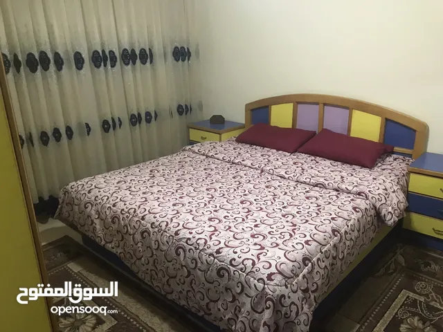 125 m2 3 Bedrooms Apartments for Rent in Amman University Street