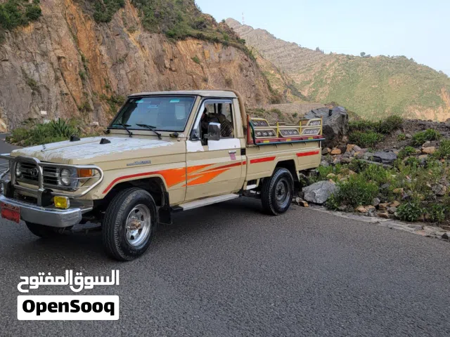 1997 Toyota Land Cruiser Base